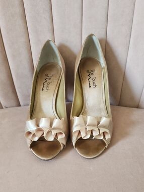 Touch of Nina Nude Peep-Toe Heels with Ruffle Detail